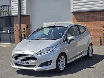 Used Ford Fiesta 2015 for sale - 79412096: Photo