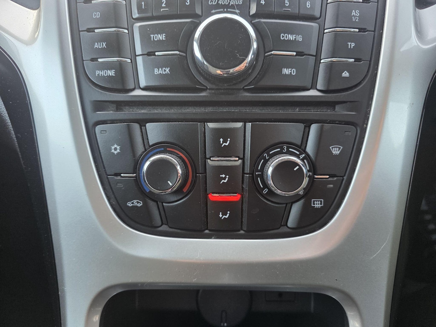 Used Vauxhall Astra 2015 for sale - 77166496: Photo 24