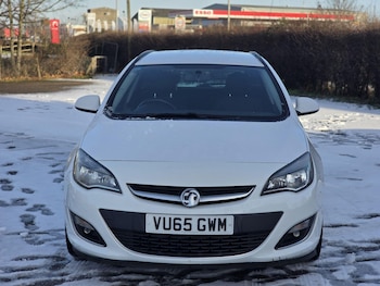 Used Vauxhall Astra 2015 for sale - 77166496: Photo