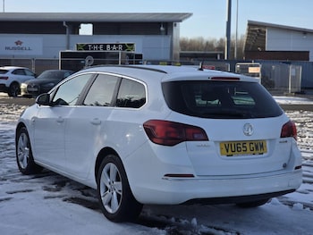 Used Vauxhall Astra 2015 for sale - 77166496: Photo