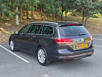 Used Volkswagen Passat 2018 for sale - 79212949: Photo