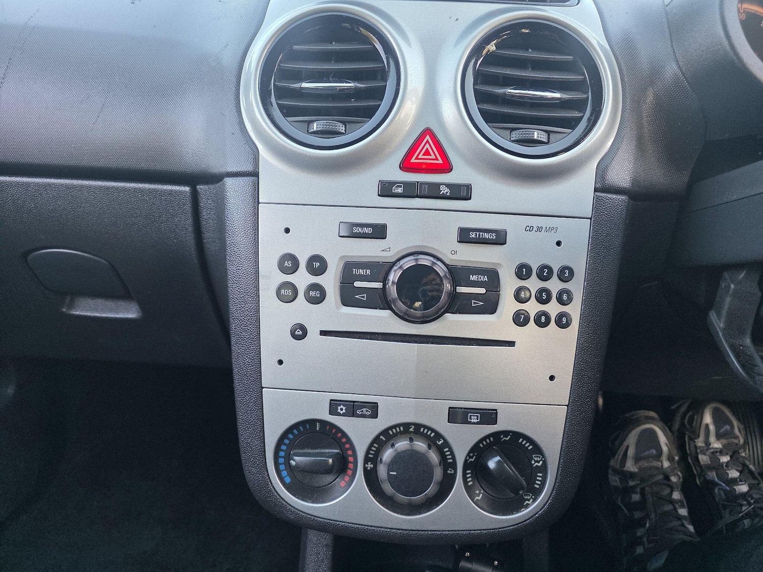 Used Vauxhall Corsa 2014 for sale - 78184462: Photo 36