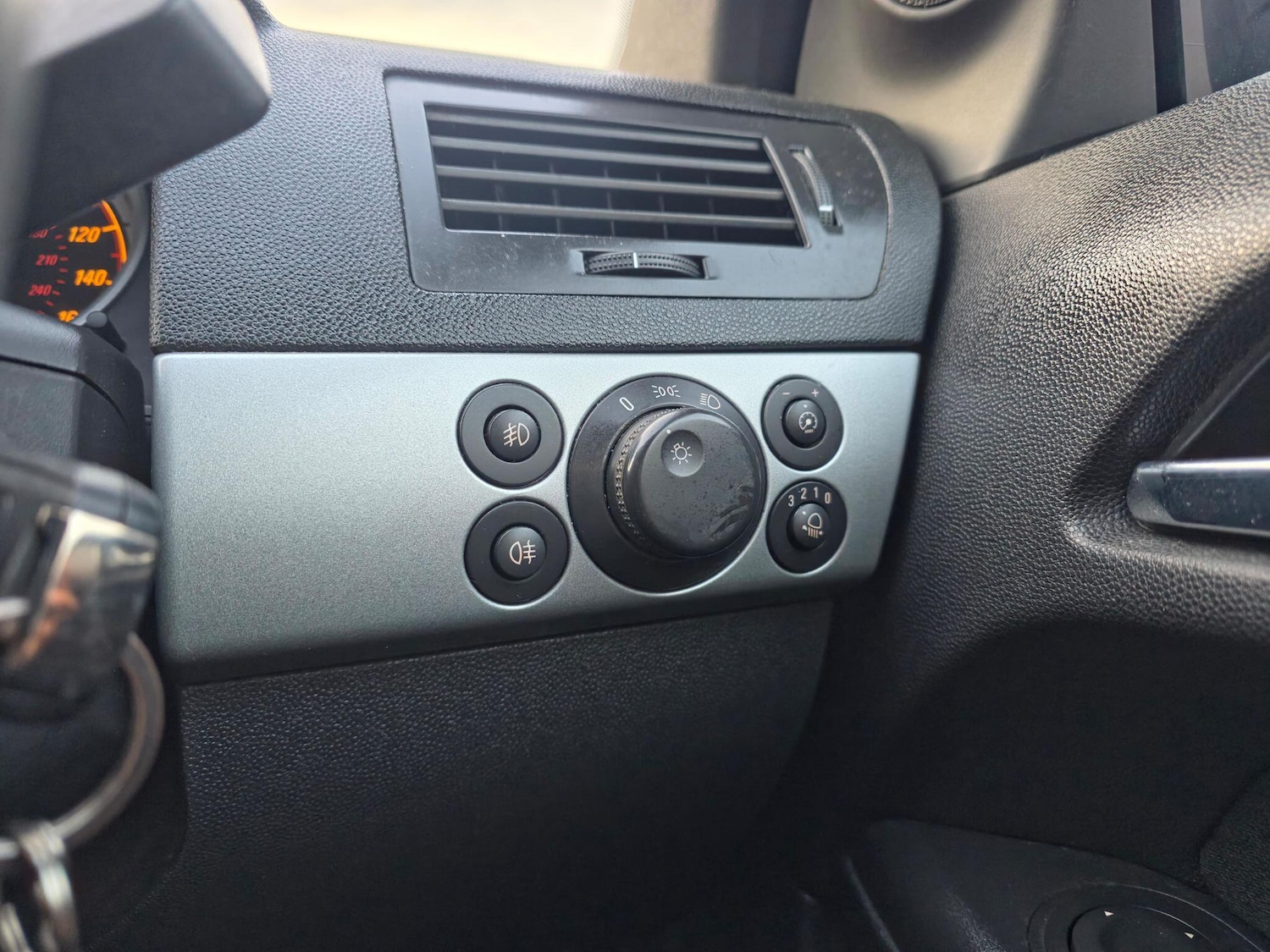 Used Vauxhall Astra 2008 for sale - 76522111: Photo 24