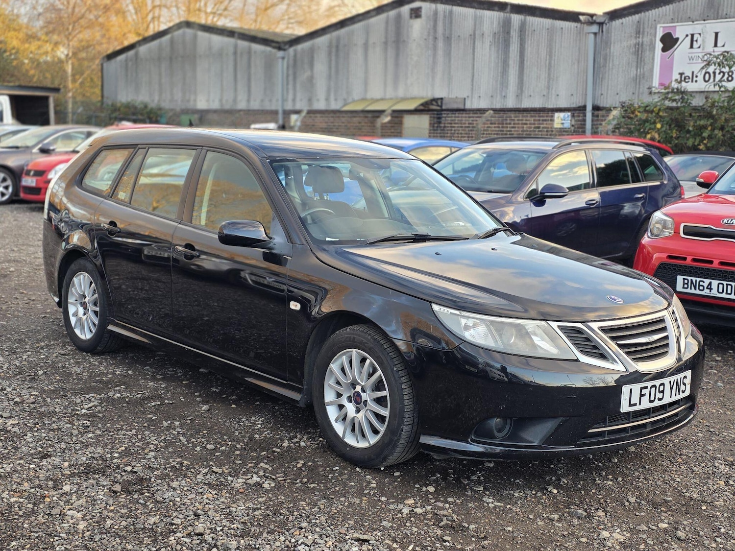Used Saab 9-3 2009 for sale - 76528015: Photo 5