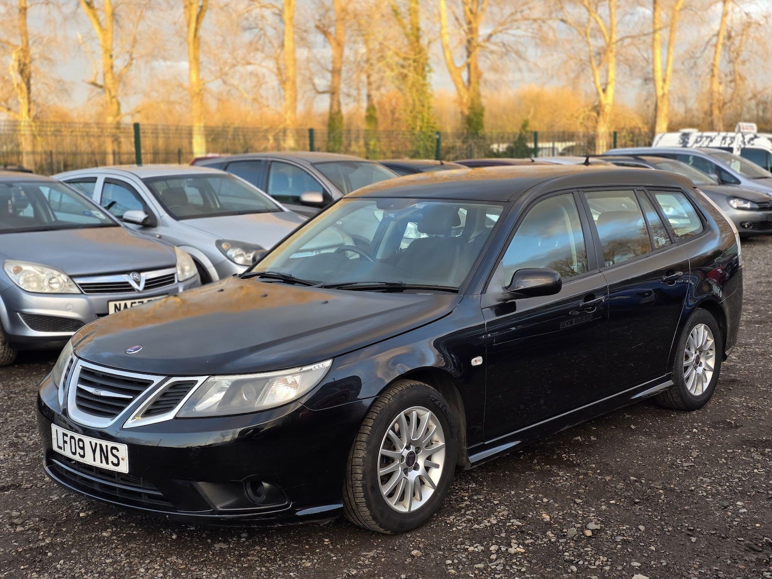 Used Saab 9-3 2009 for sale - 76528015: Photo 8