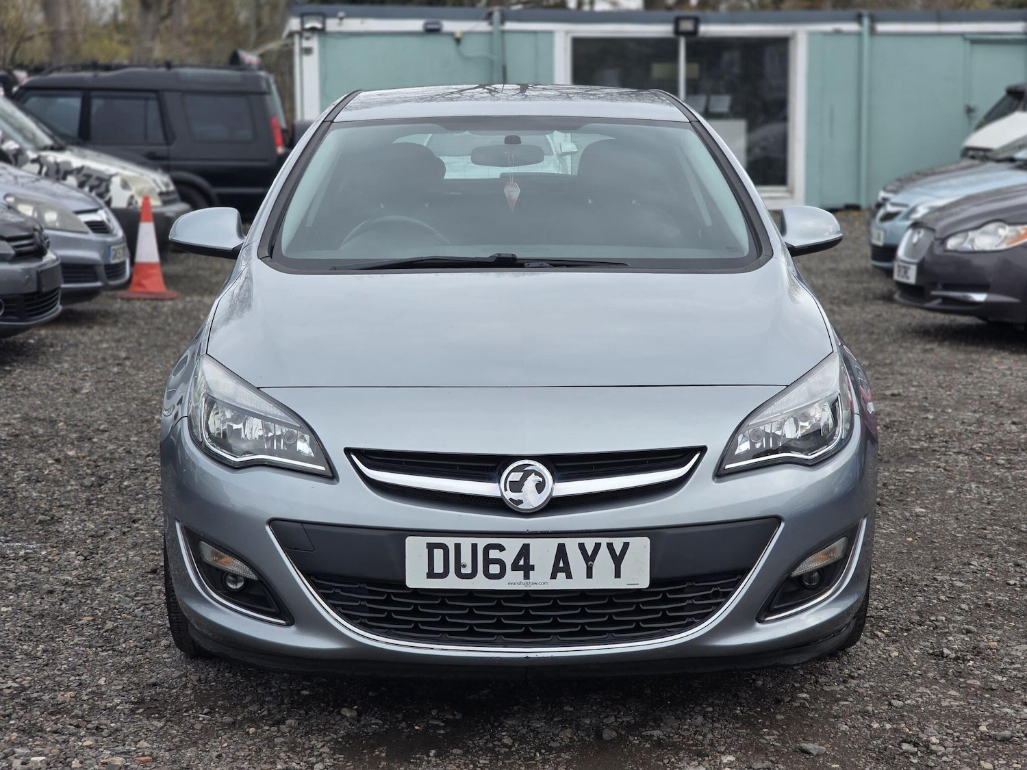 Used Vauxhall Astra 2014 for sale - 76537653: Photo 2