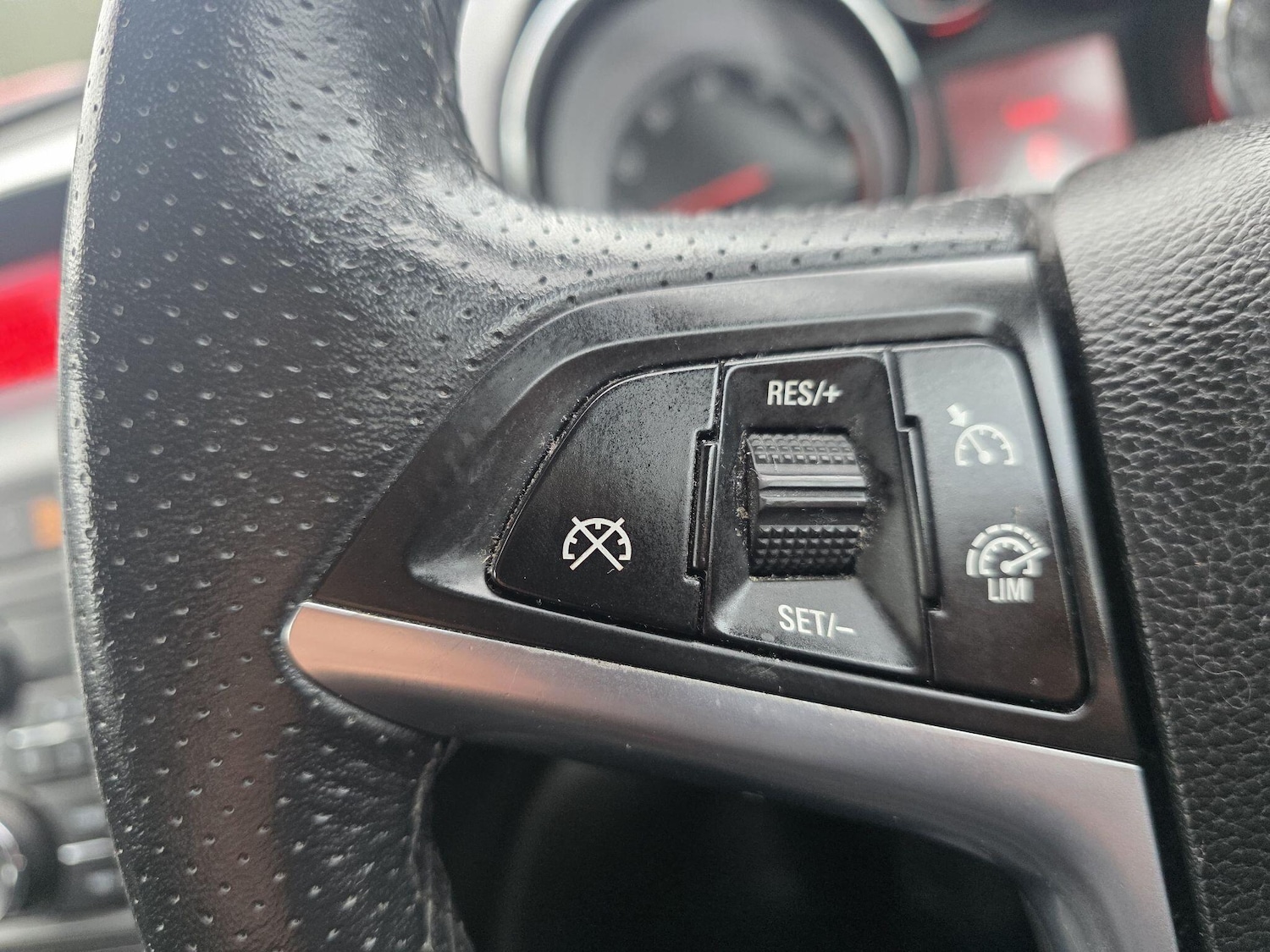 Used Vauxhall Astra 2014 for sale - 76537653: Photo 24