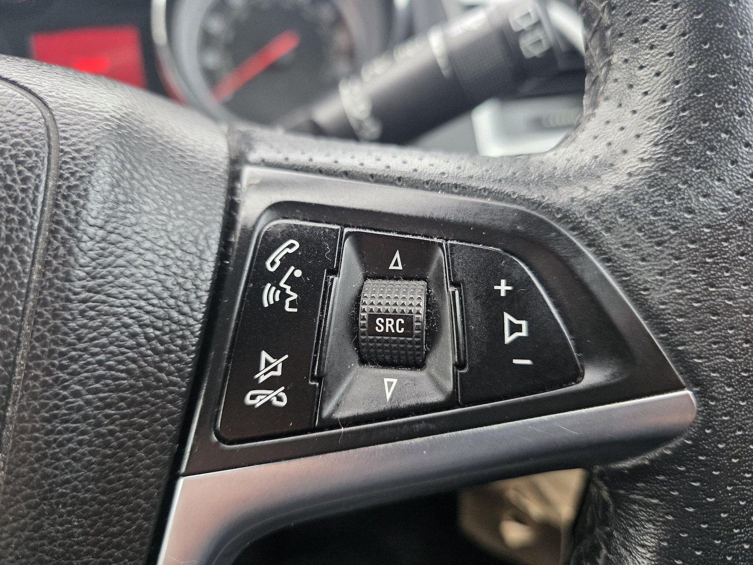 Used Vauxhall Astra 2014 for sale - 76537653: Photo 26