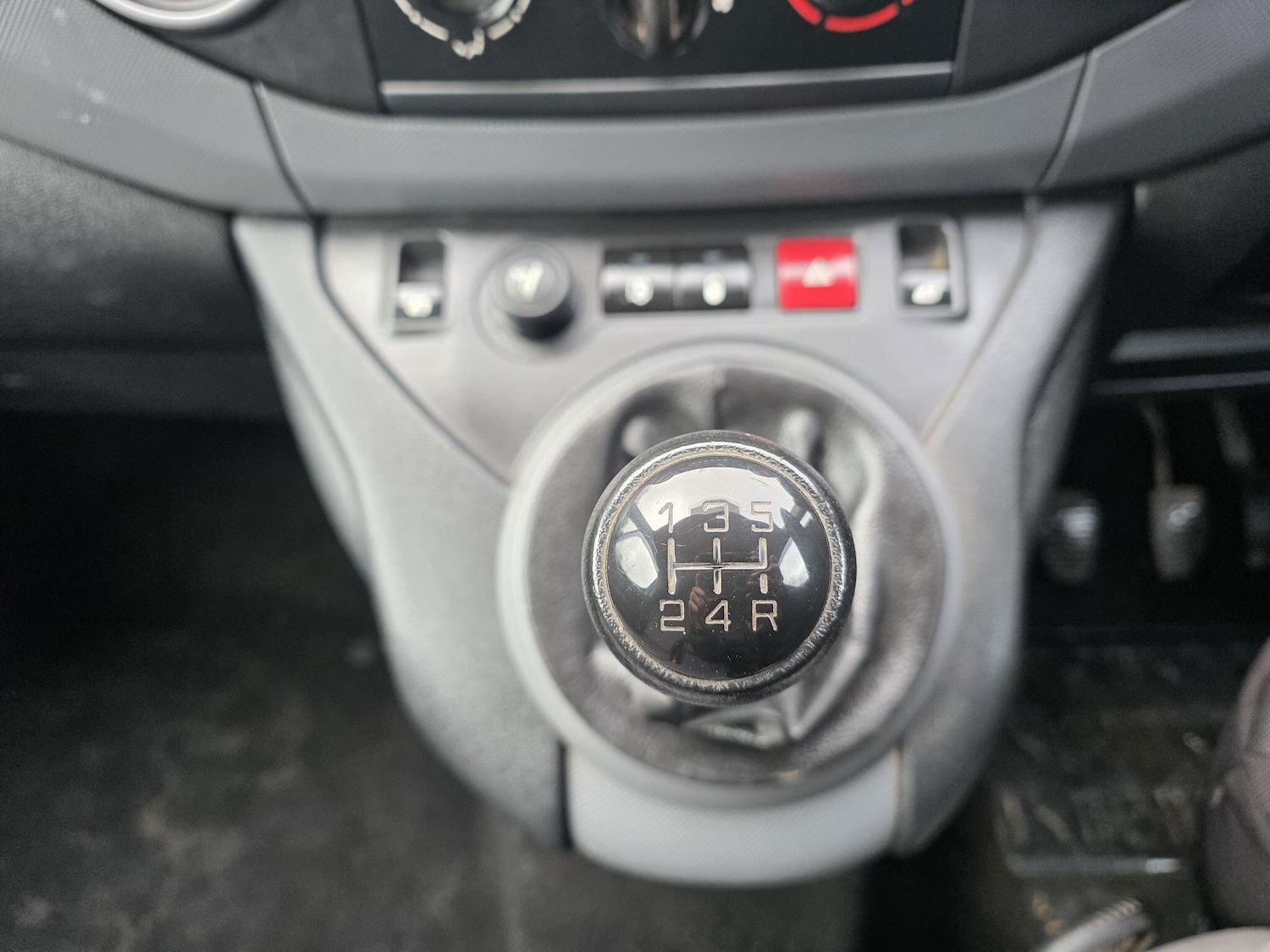 Used Peugeot Partner 2014 for sale - 77612828: Photo 27