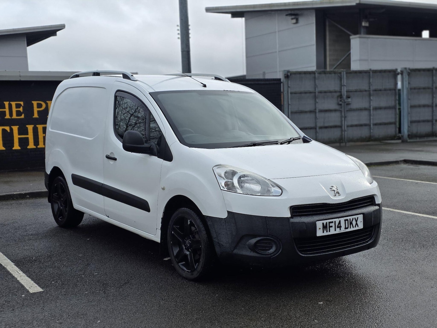 Used Peugeot Partner 2014 for sale - 77612828: Photo 6