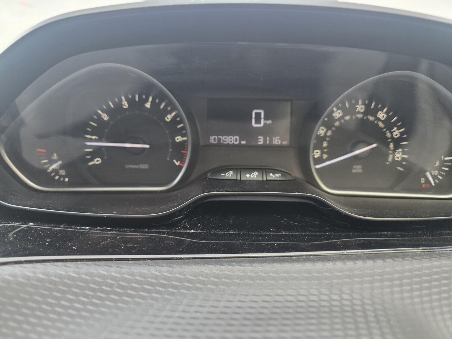 Used Peugeot 2008 for sale - 78214629: Photo 32