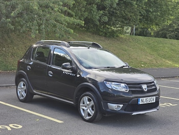 Used Dacia Sandero Stepway 2015 for sale - 78823064: Photo