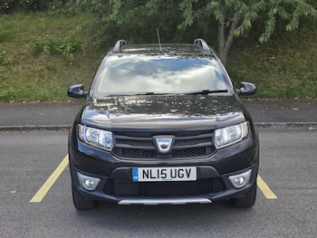 Used Dacia Sandero Stepway 2015 for sale - 78823064: Photo