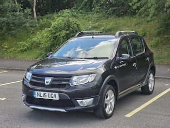 Used Dacia Sandero Stepway 2015 for sale - 78823064: Photo