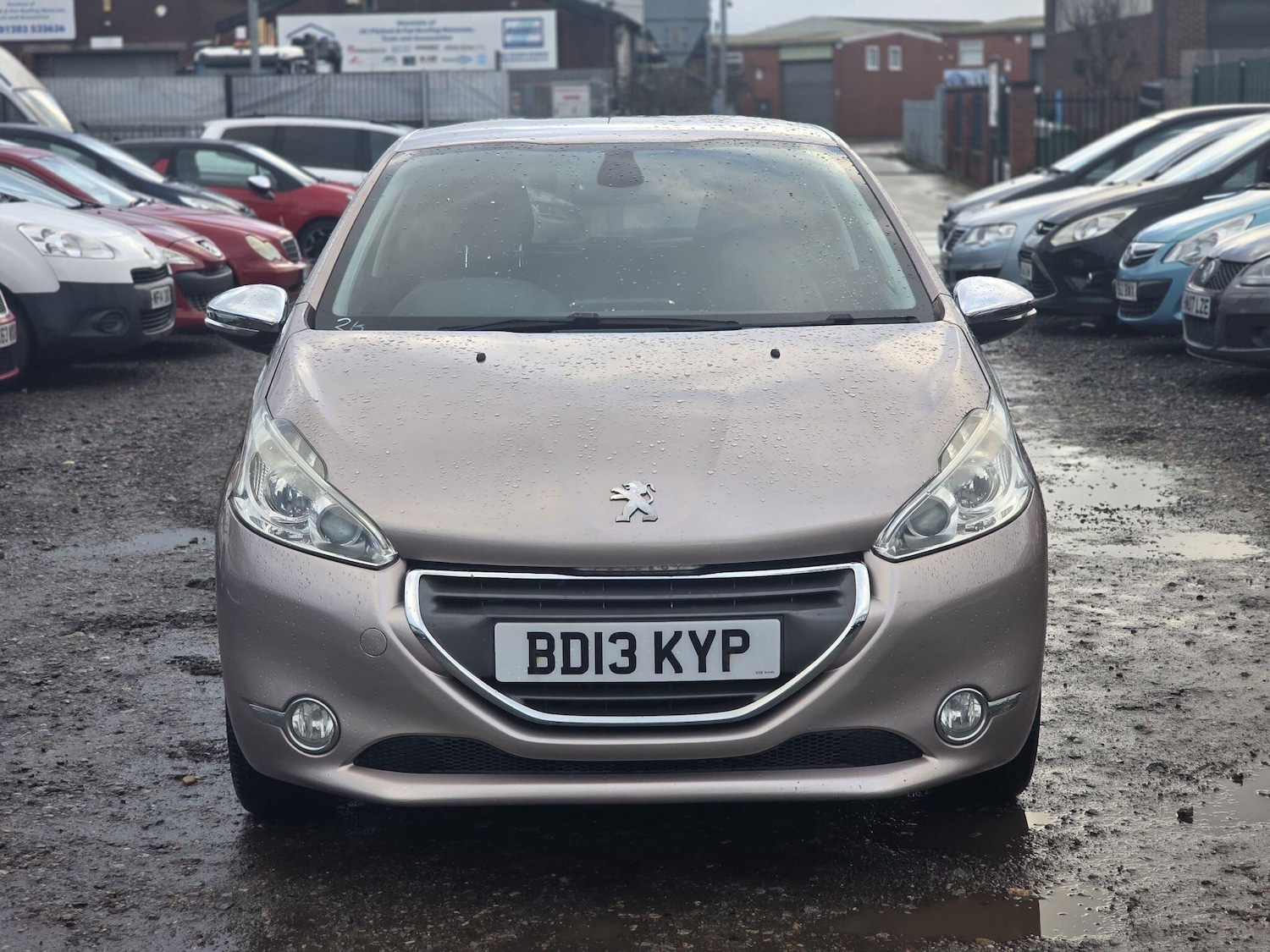 Used Peugeot 208 for sale - 77683215: Photo 2