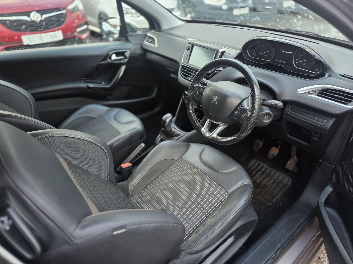 Used Peugeot 208 for sale - 77683215: Photo 23