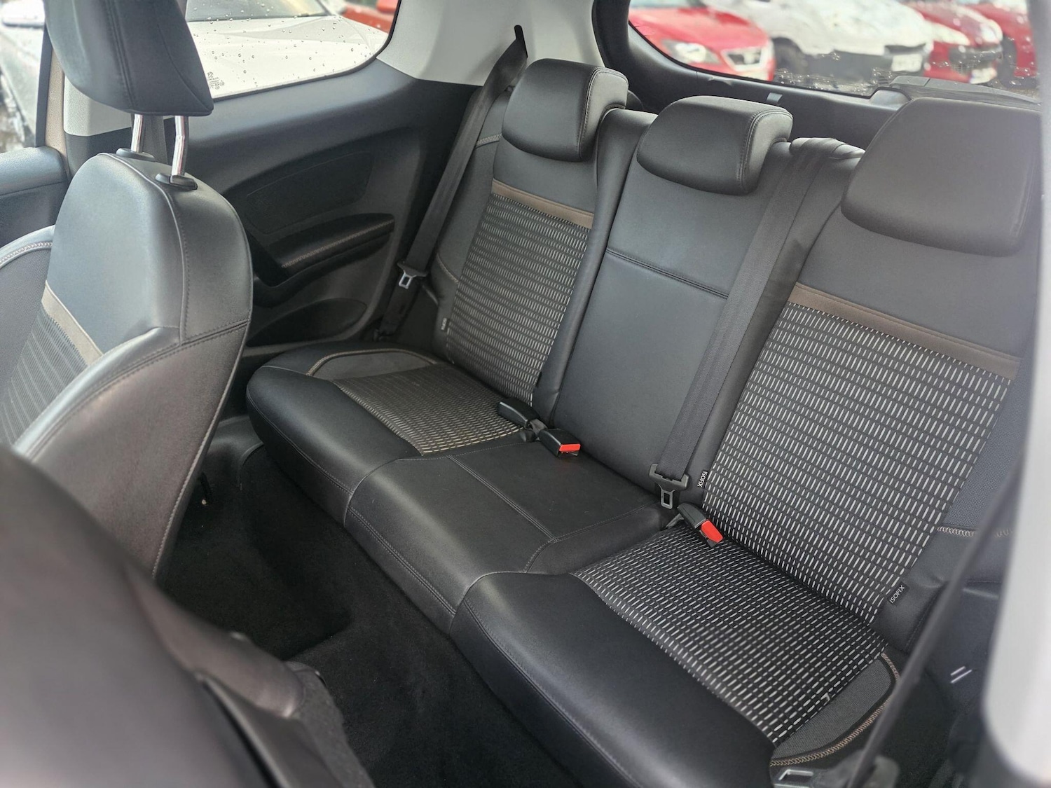 Used Peugeot 208 for sale - 77683215: Photo 25