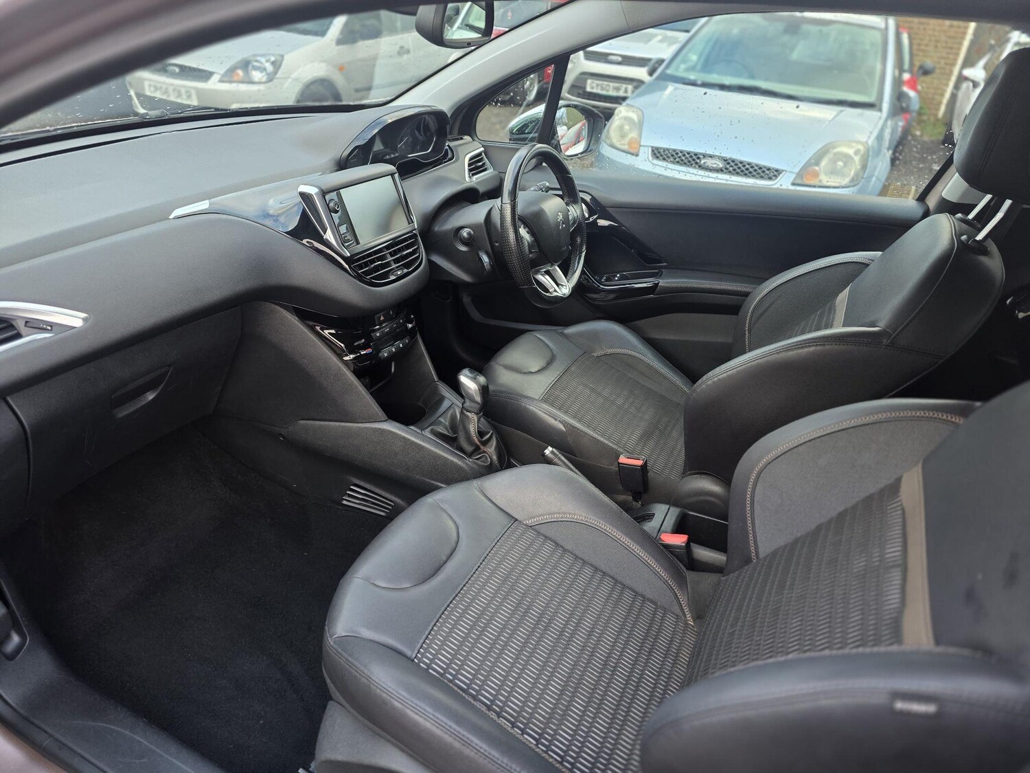 Used Peugeot 208 for sale - 77683215: Photo 33