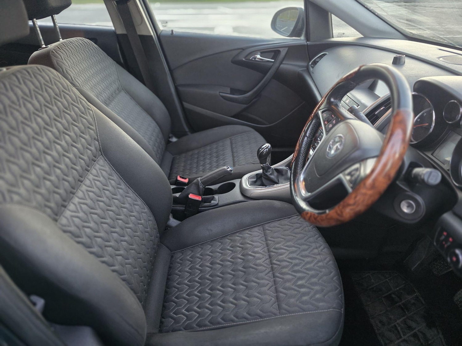 Used Vauxhall Astra 2013 for sale - 76823430: Photo 19