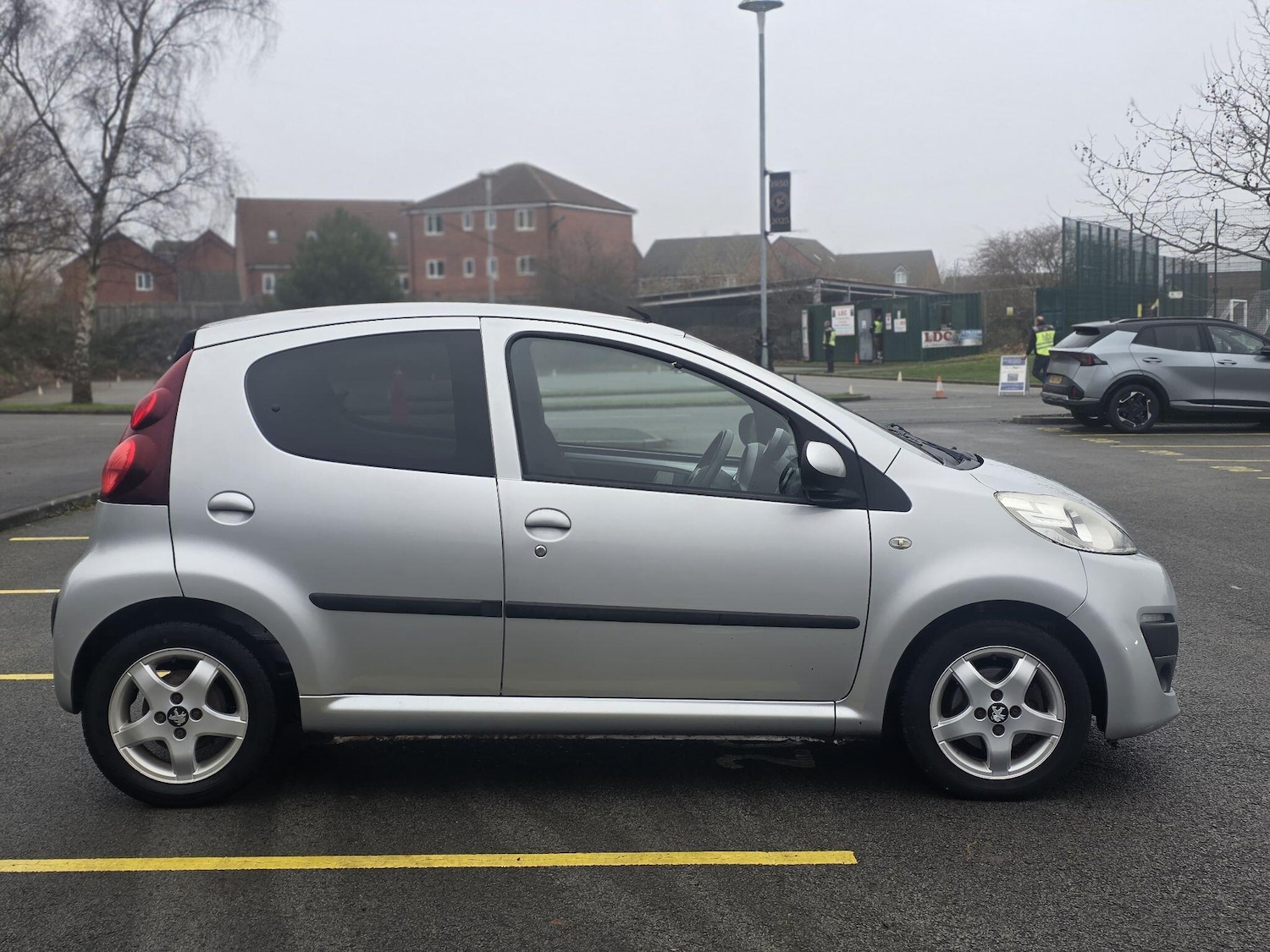 Used Peugeot 107 2014 for sale - 77039893: Photo 14
