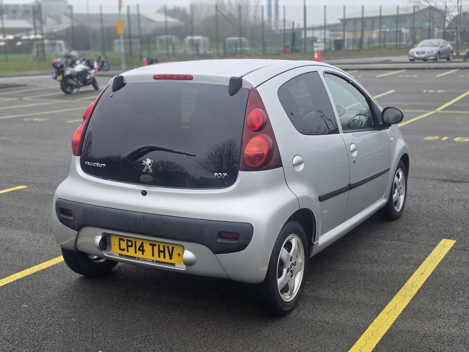 Used Peugeot 107 2014 for sale - 77039893: Photo 15