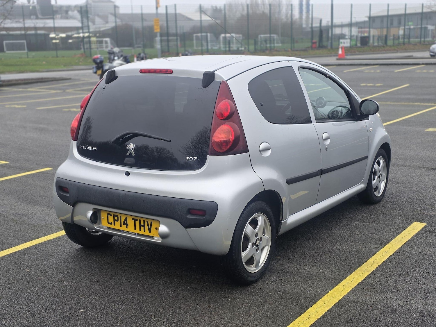Used Peugeot 107 2014 for sale - 77039893: Photo 17