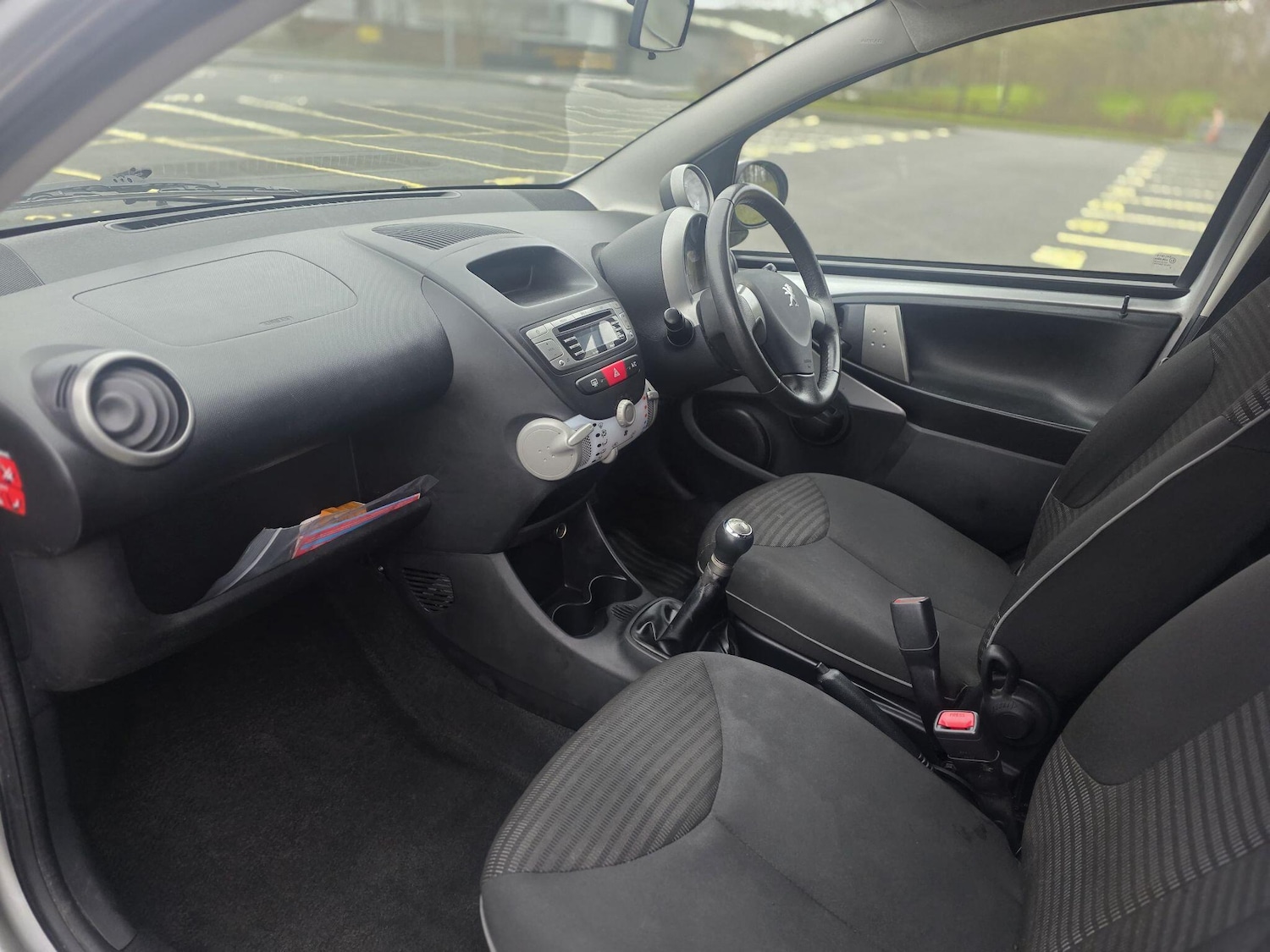 Used Peugeot 107 2014 for sale - 77039893: Photo 31