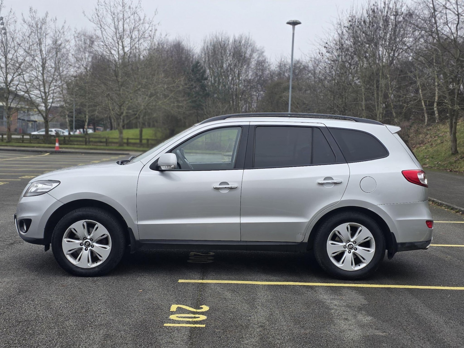 Used Hyundai Santa Fe 2012 for sale - 77468087: Photo 14