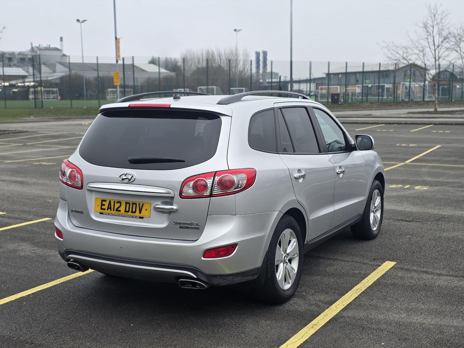 Used Hyundai Santa Fe 2012 for sale - 77468087: Photo 18