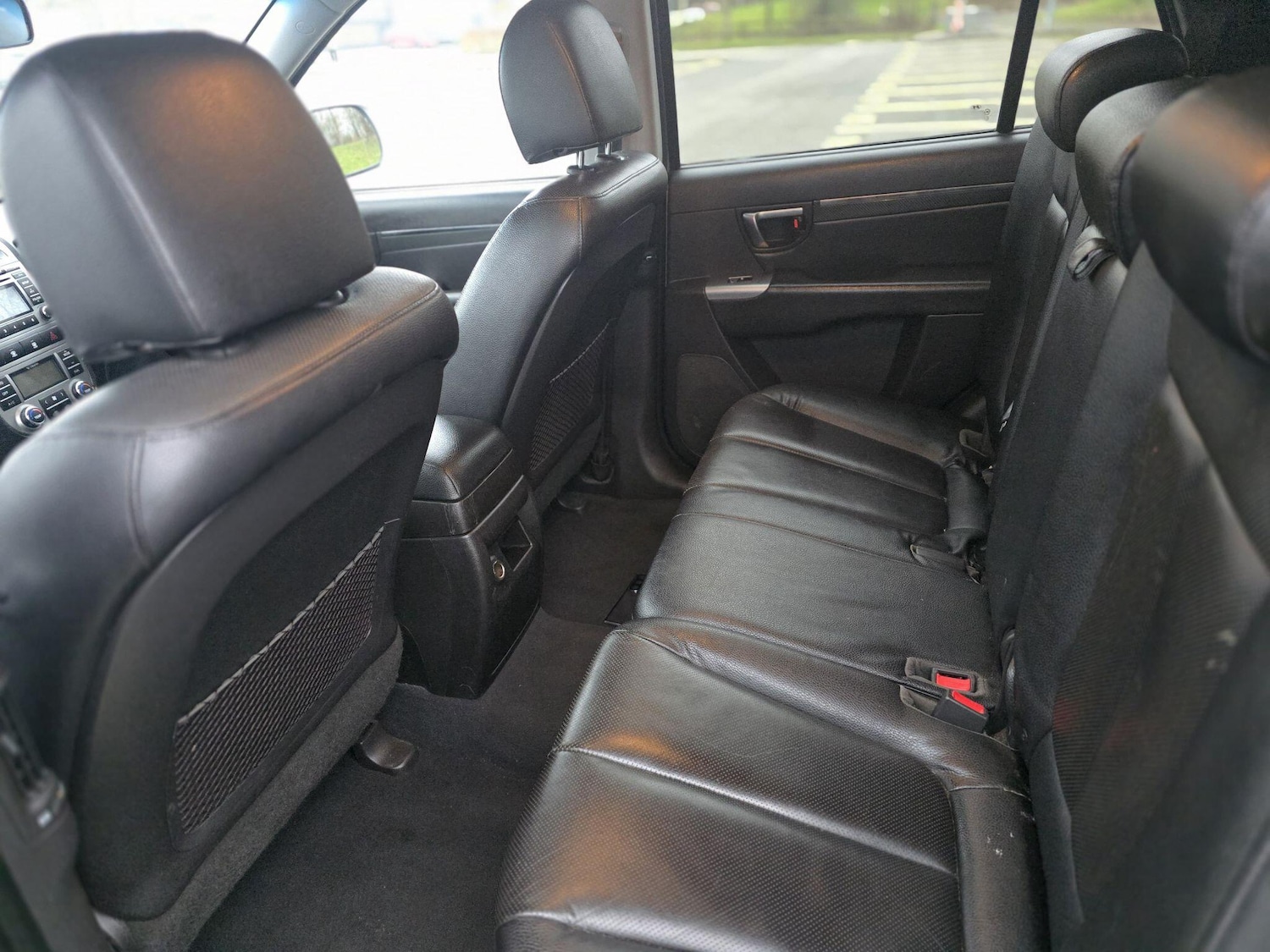 Used Hyundai Santa Fe 2012 for sale - 77468087: Photo 29