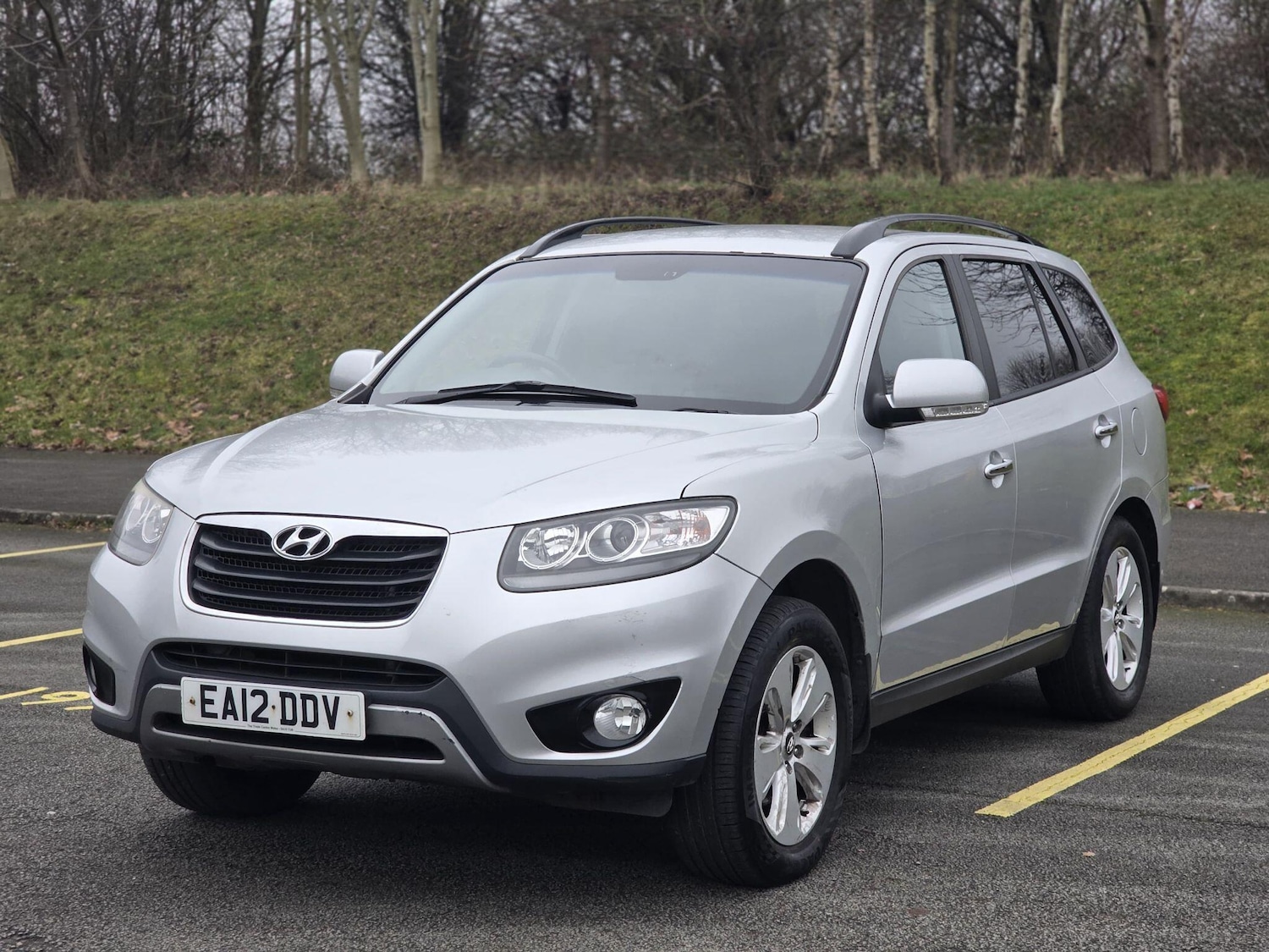 Used Hyundai Santa Fe 2012 for sale - 77468087: Photo 3