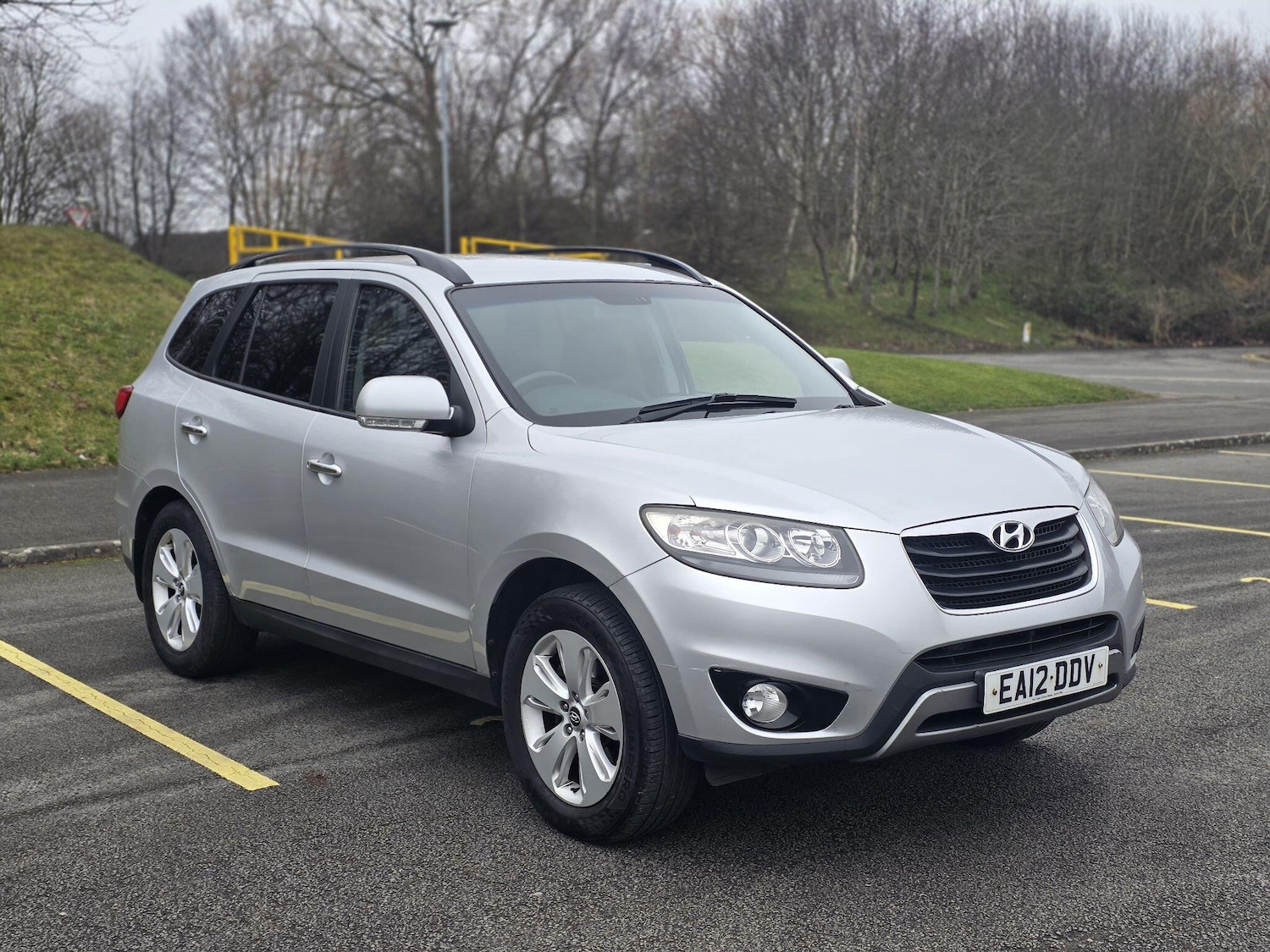 Used Hyundai Santa Fe 2012 for sale - 77468087: Photo 6