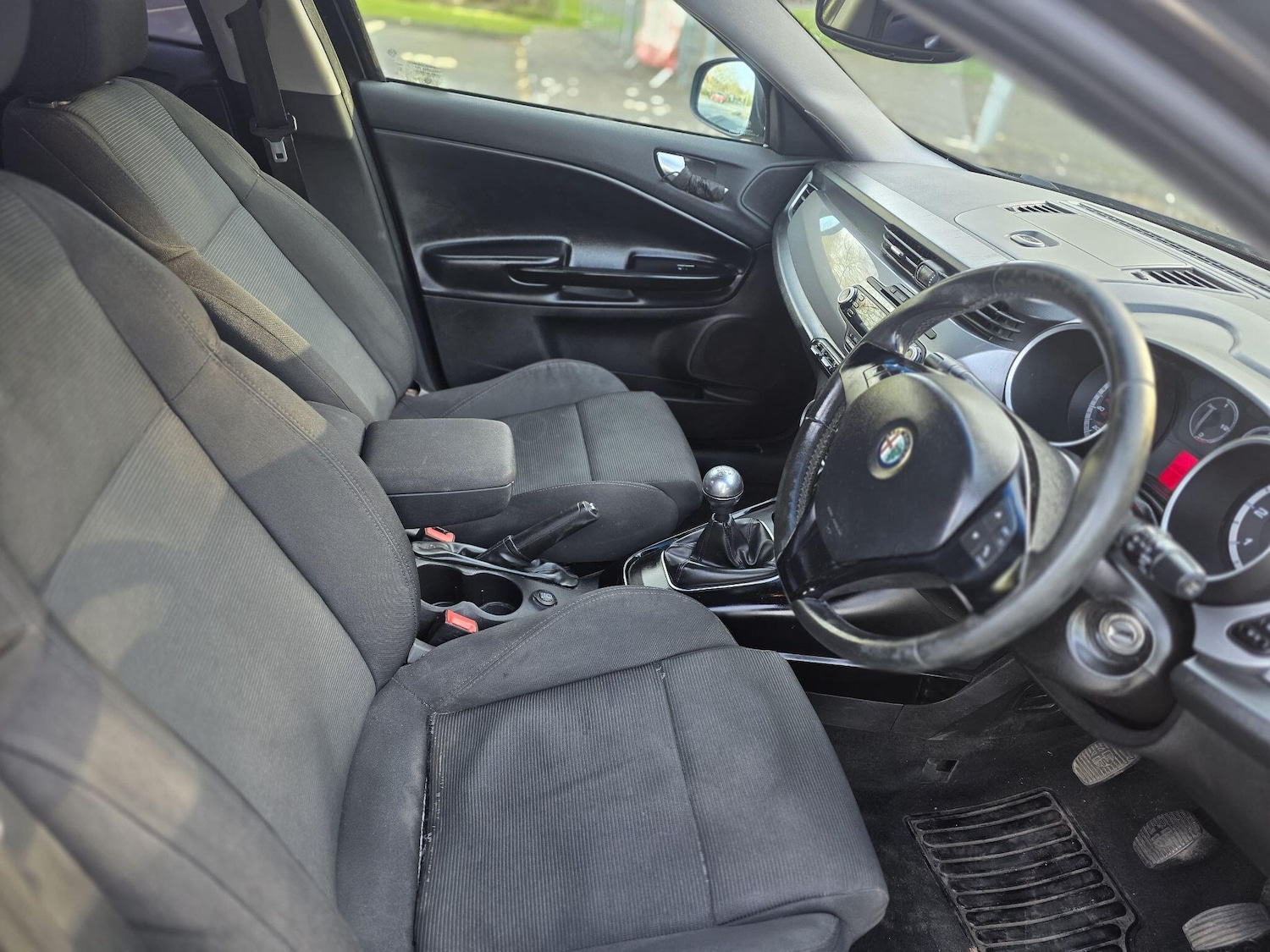 Used Alfa Romeo Giulietta 2011 for sale - 78171380: Photo 24