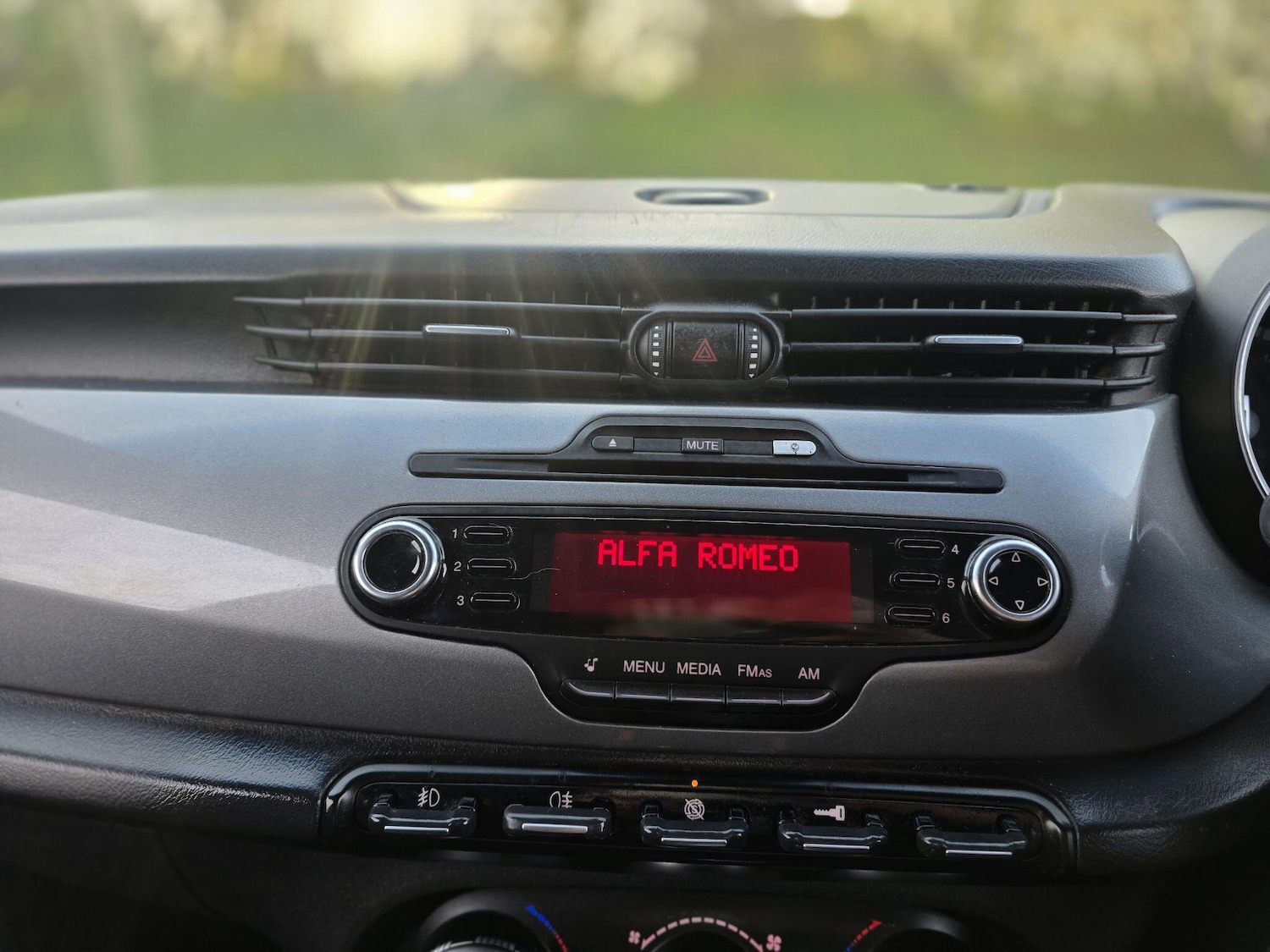 Used Alfa Romeo Giulietta 2011 for sale - 78171380: Photo 33