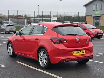 Used Vauxhall Astra 2014 for sale - 77016634: Photo