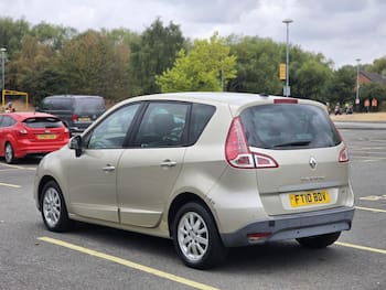 Used Renault Scenic 2010 for sale - 79577275: Photo