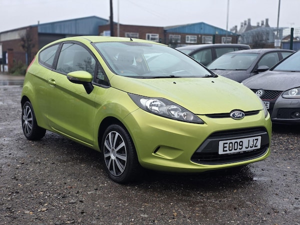 Cheap Ford Fiesta (09) - 1.25 Style 3dr for sale in Burton upon Trent, Staffordshire