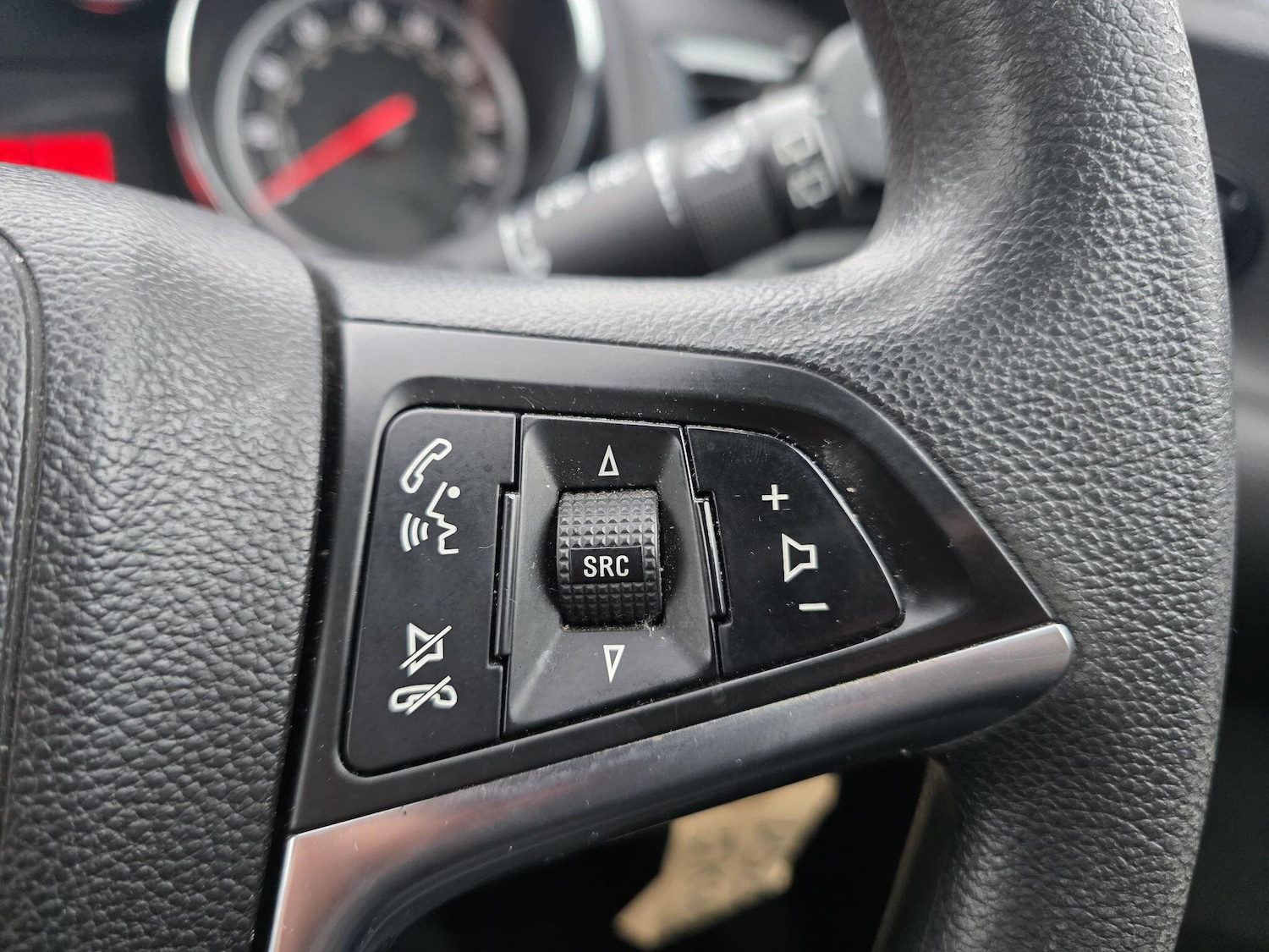 Used Vauxhall Astra 2012 for sale - 77396579: Photo 31