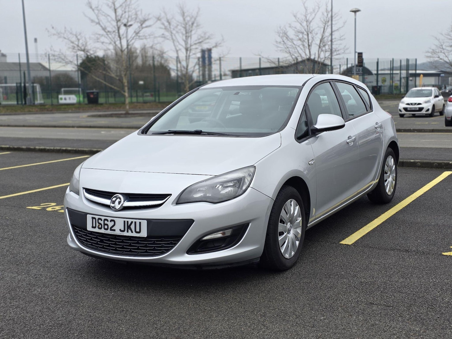 Used Vauxhall Astra 2012 for sale - 77396579: Photo 8
