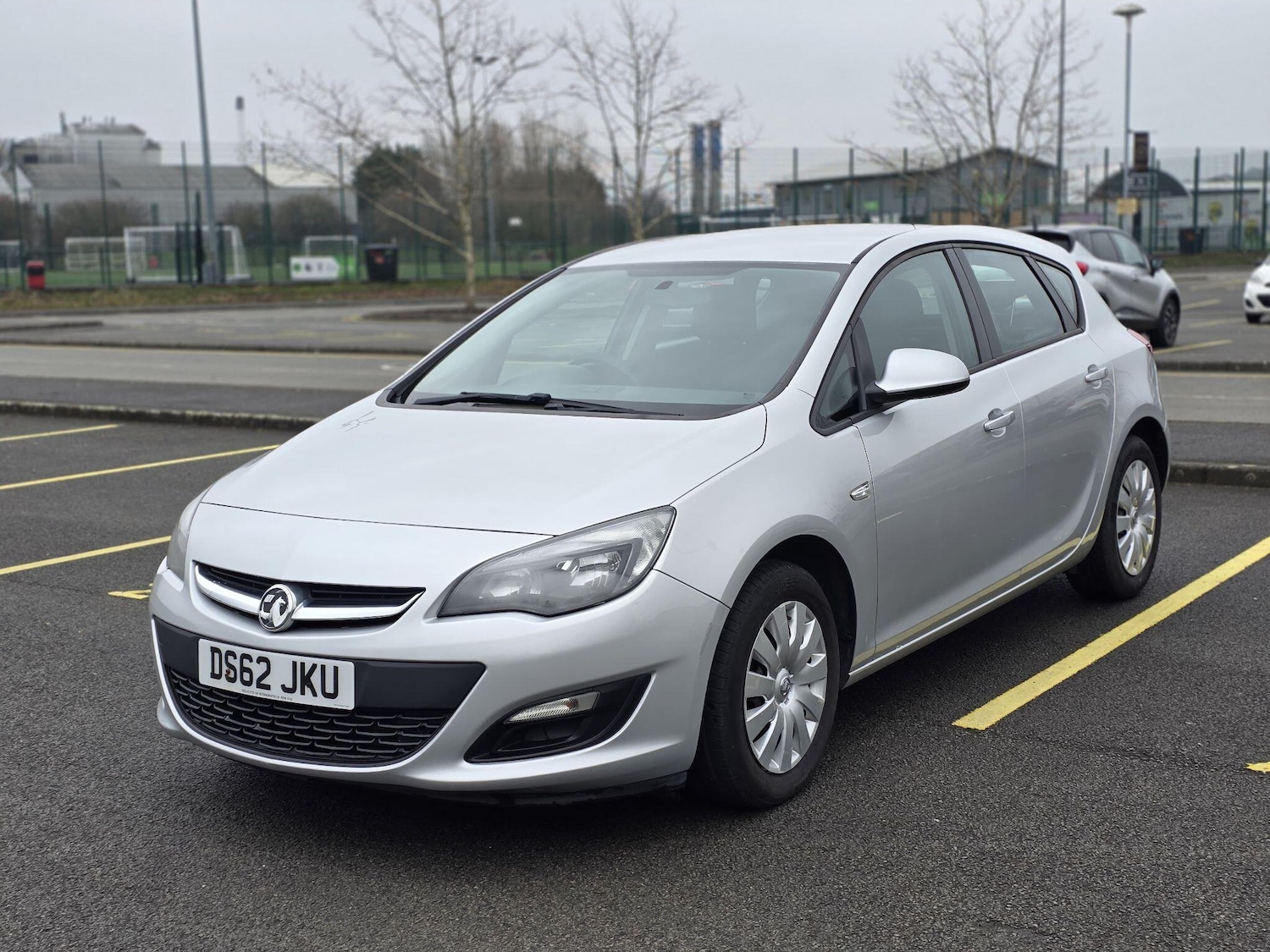 Used Vauxhall Astra 2012 for sale - 77396579: Photo 9