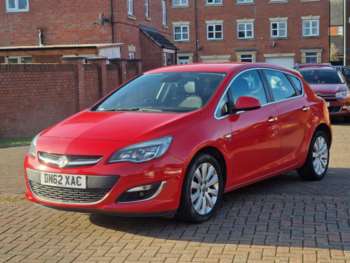 2013 (62) - 2.0 CDTi 16V ecoFLEX SE 5dr