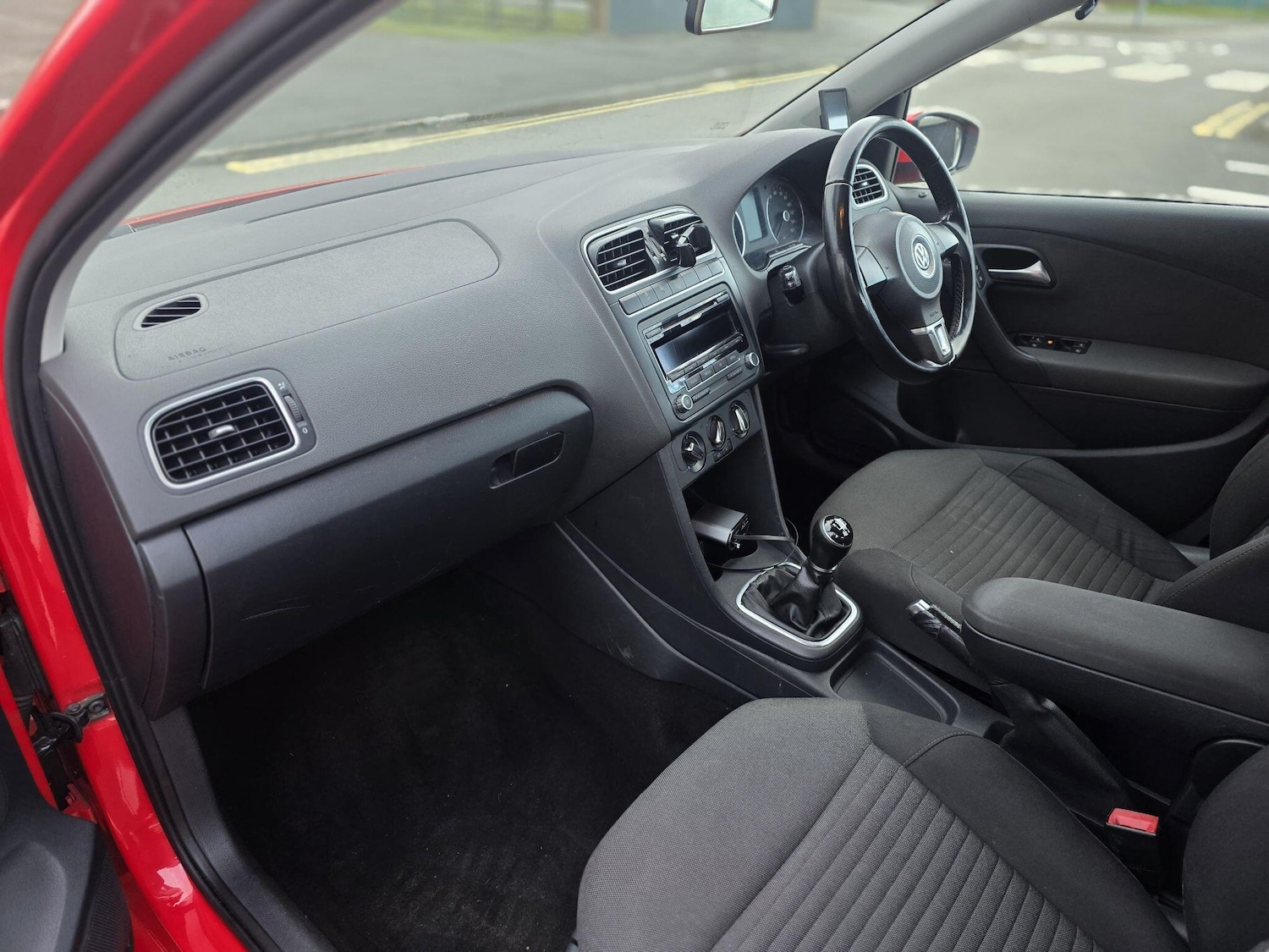 Used Volkswagen Polo 2013 for sale - 77331475: Photo 17