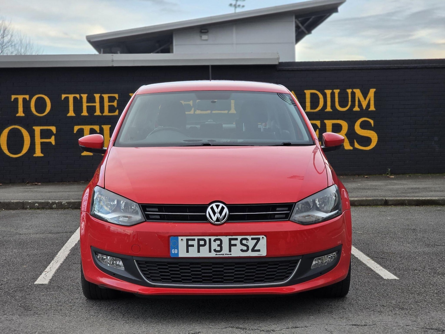 Used Volkswagen Polo 2013 for sale - 77331475: Photo 2