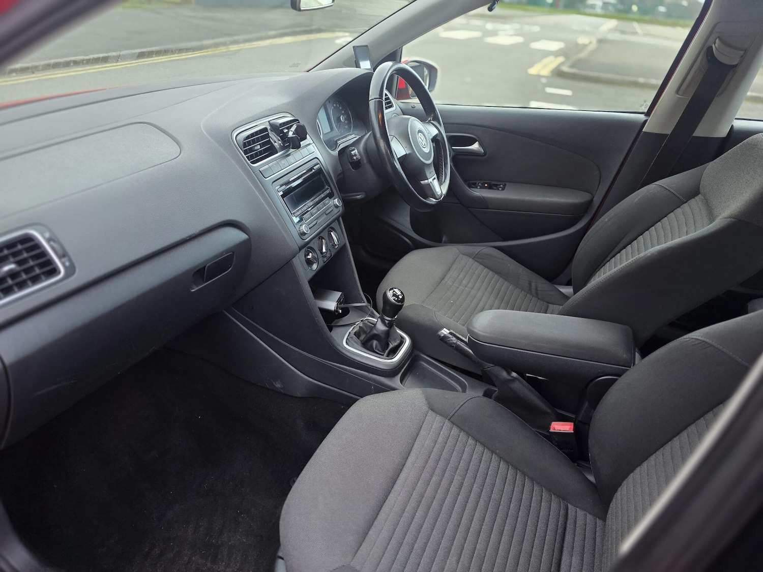 Used Volkswagen Polo 2013 for sale - 77331475: Photo 28