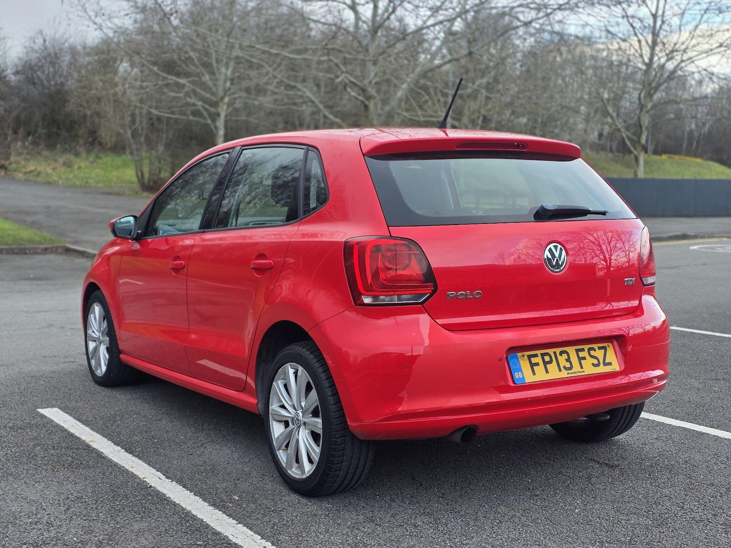 Used Volkswagen Polo 2013 for sale - 77331475: Photo 4