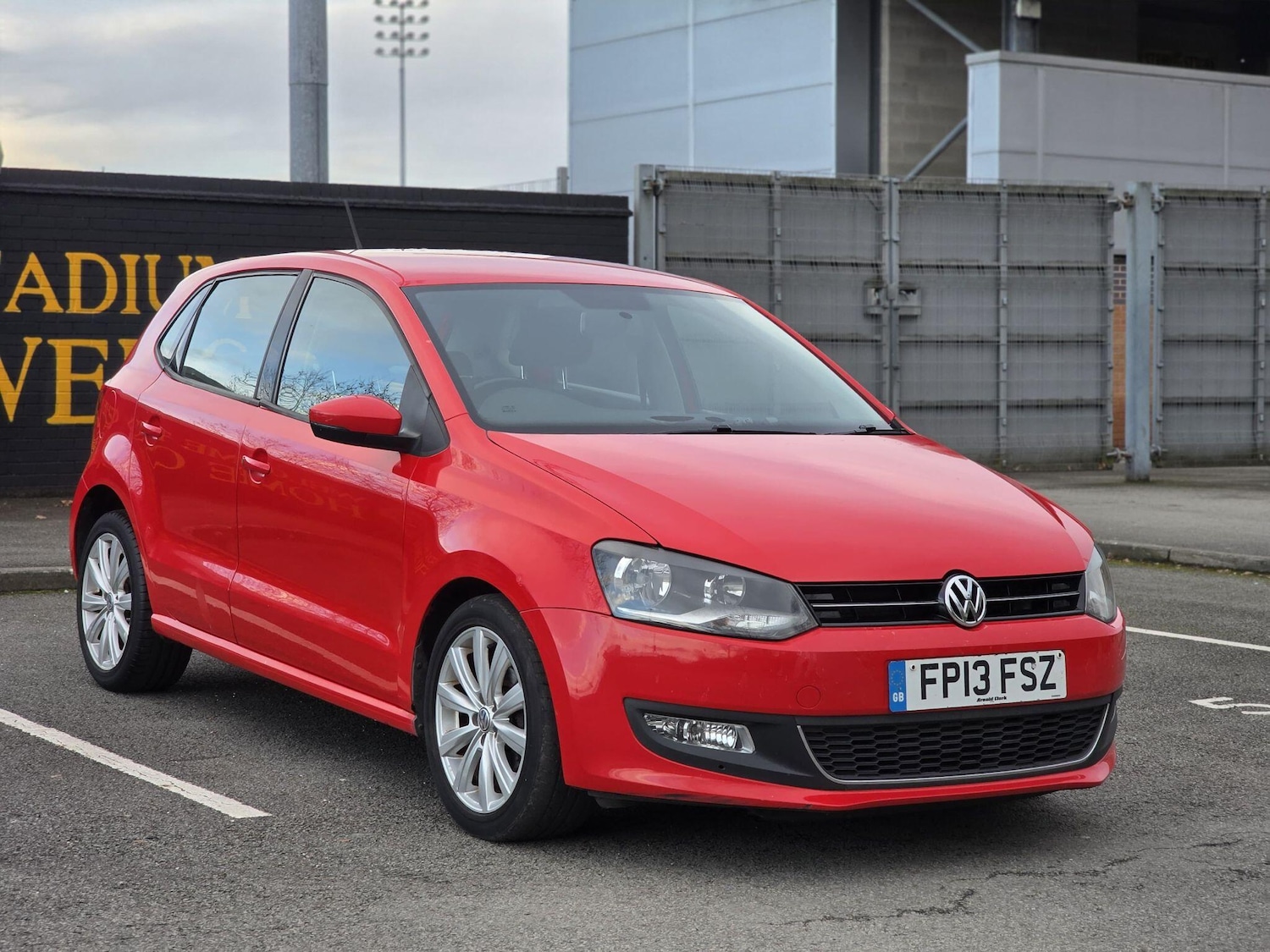 Used Volkswagen Polo 2013 for sale - 77331475: Photo 5