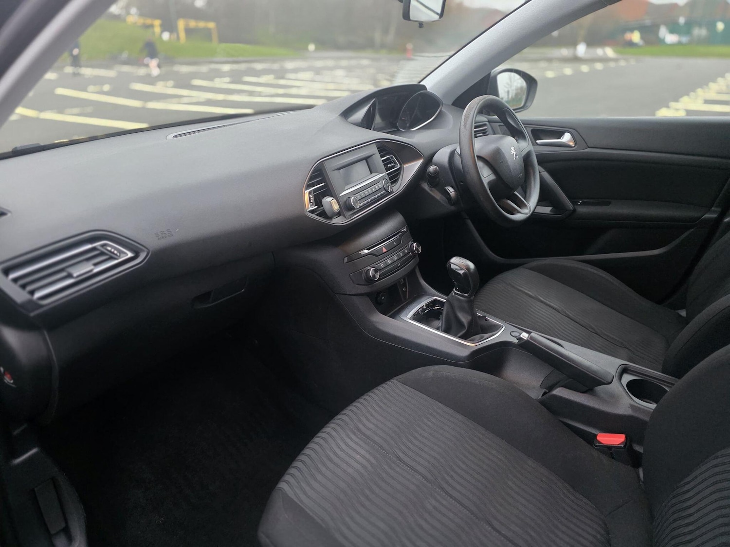 Used Peugeot 308 2015 for sale - 77040933: Photo 25