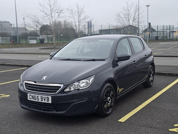 Used Peugeot 308 2015 for sale - 77040933: Photo