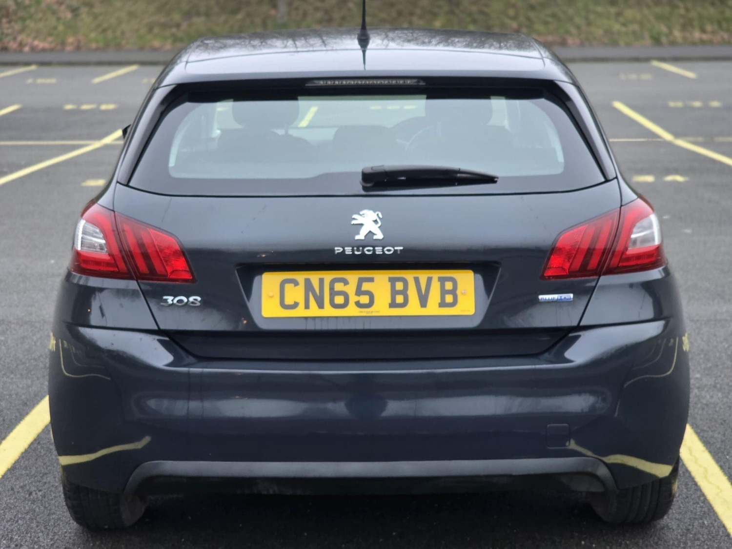Used Peugeot 308 2015 for sale - 77040933: Photo 9