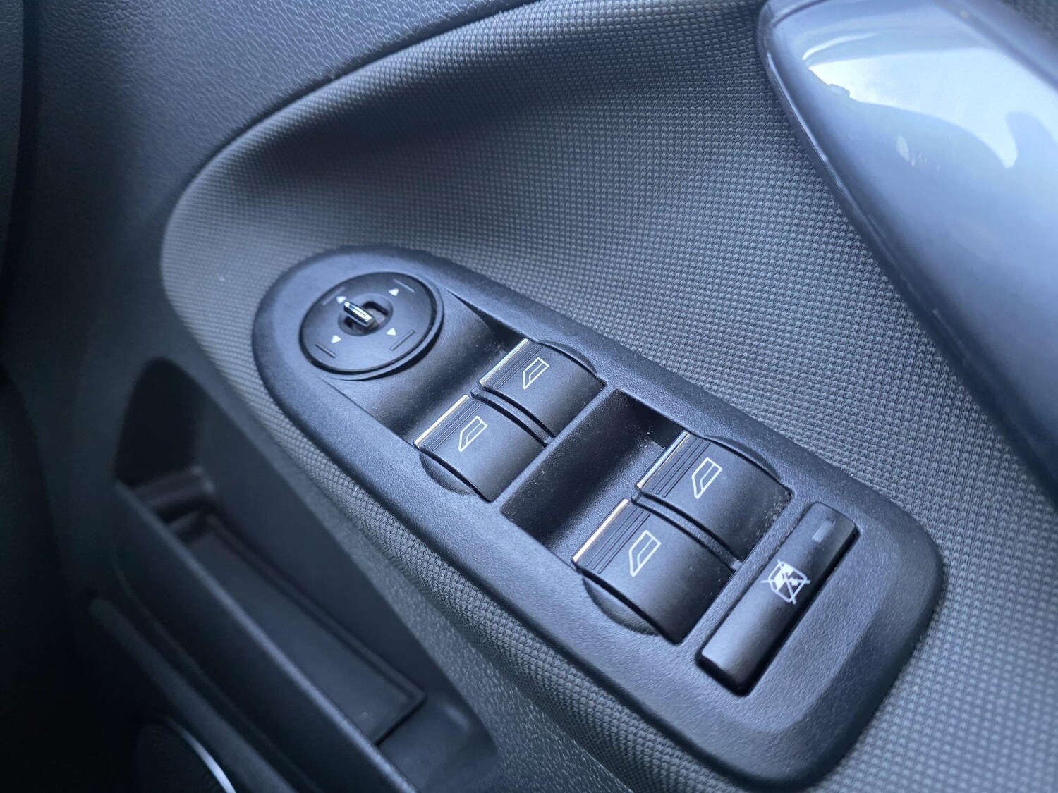 Used Ford Kuga for sale - 77684030: Photo 37